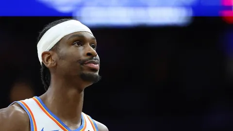 伊萨克澄清转会传言：避免与亨利对比，措辞保守